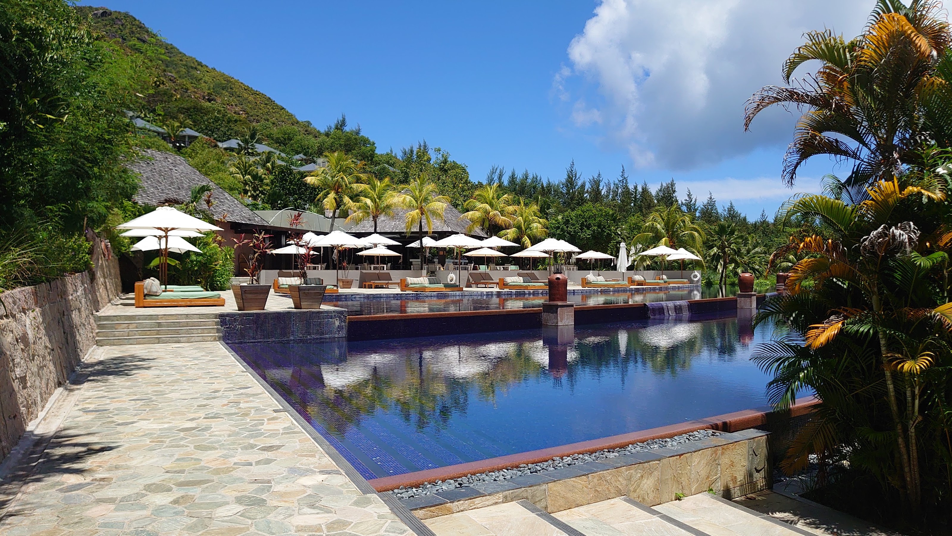 Raffles Seychelles 3