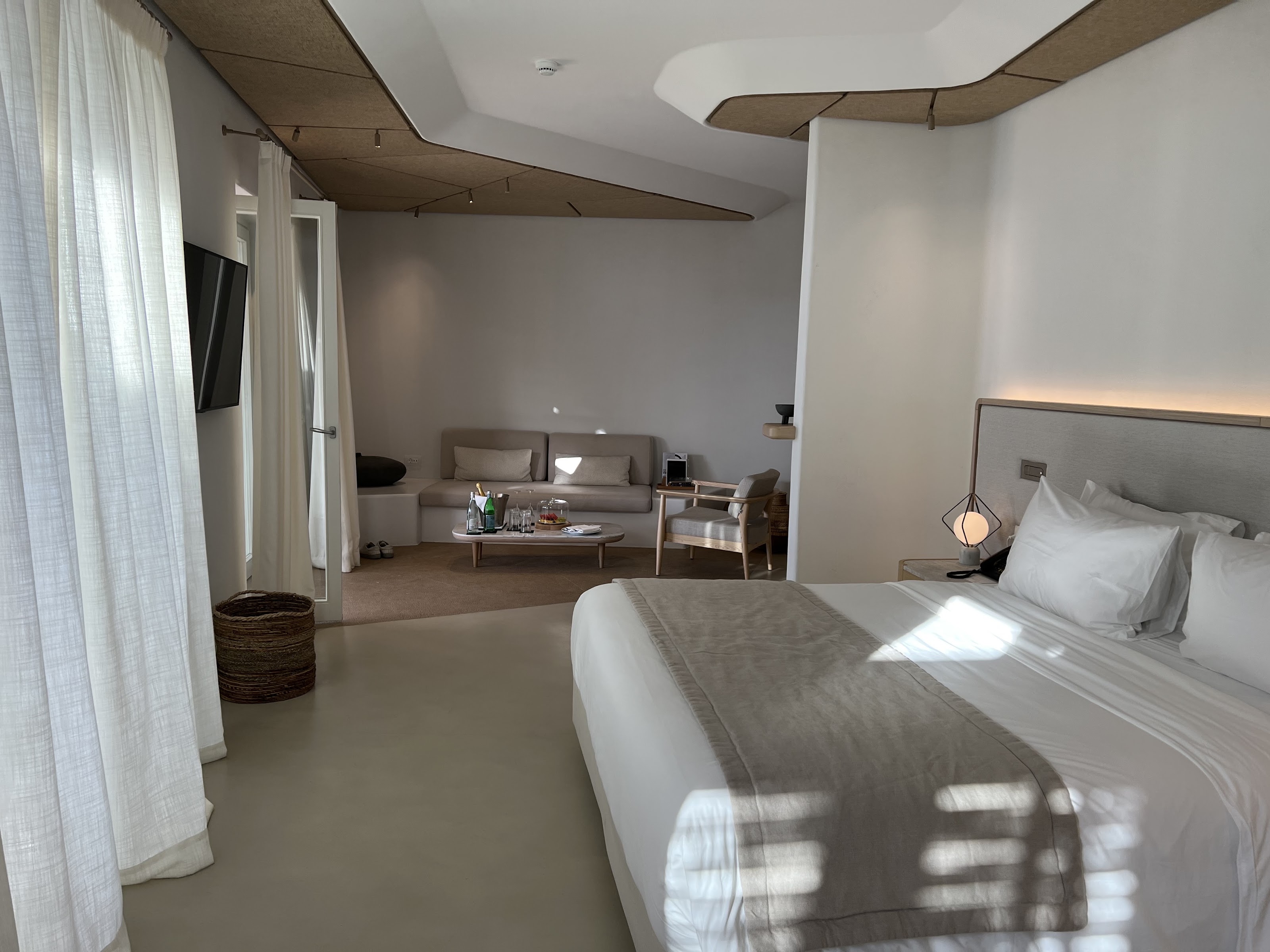 Bill & Coo Suites 2