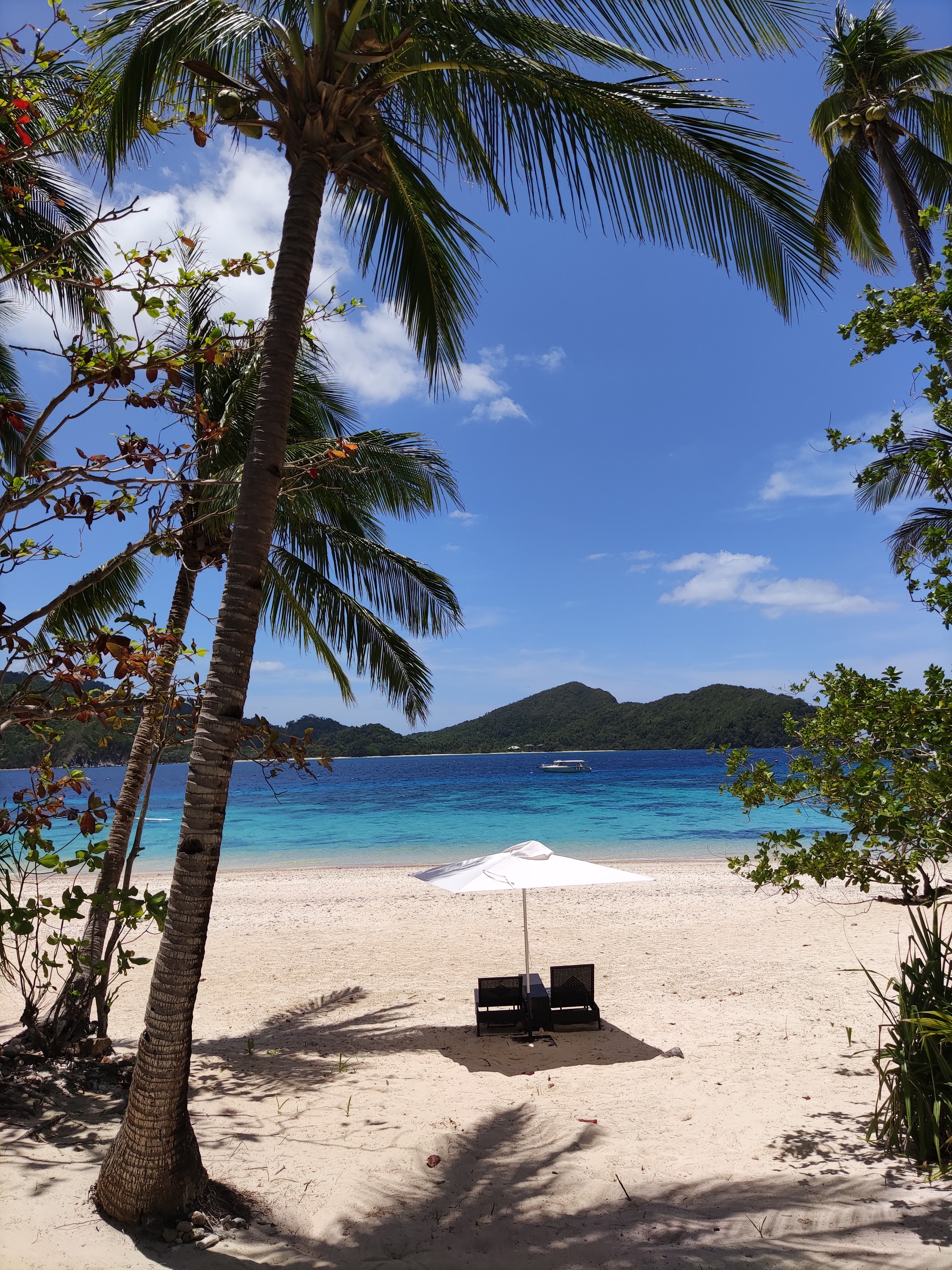 Pangulasian Island
