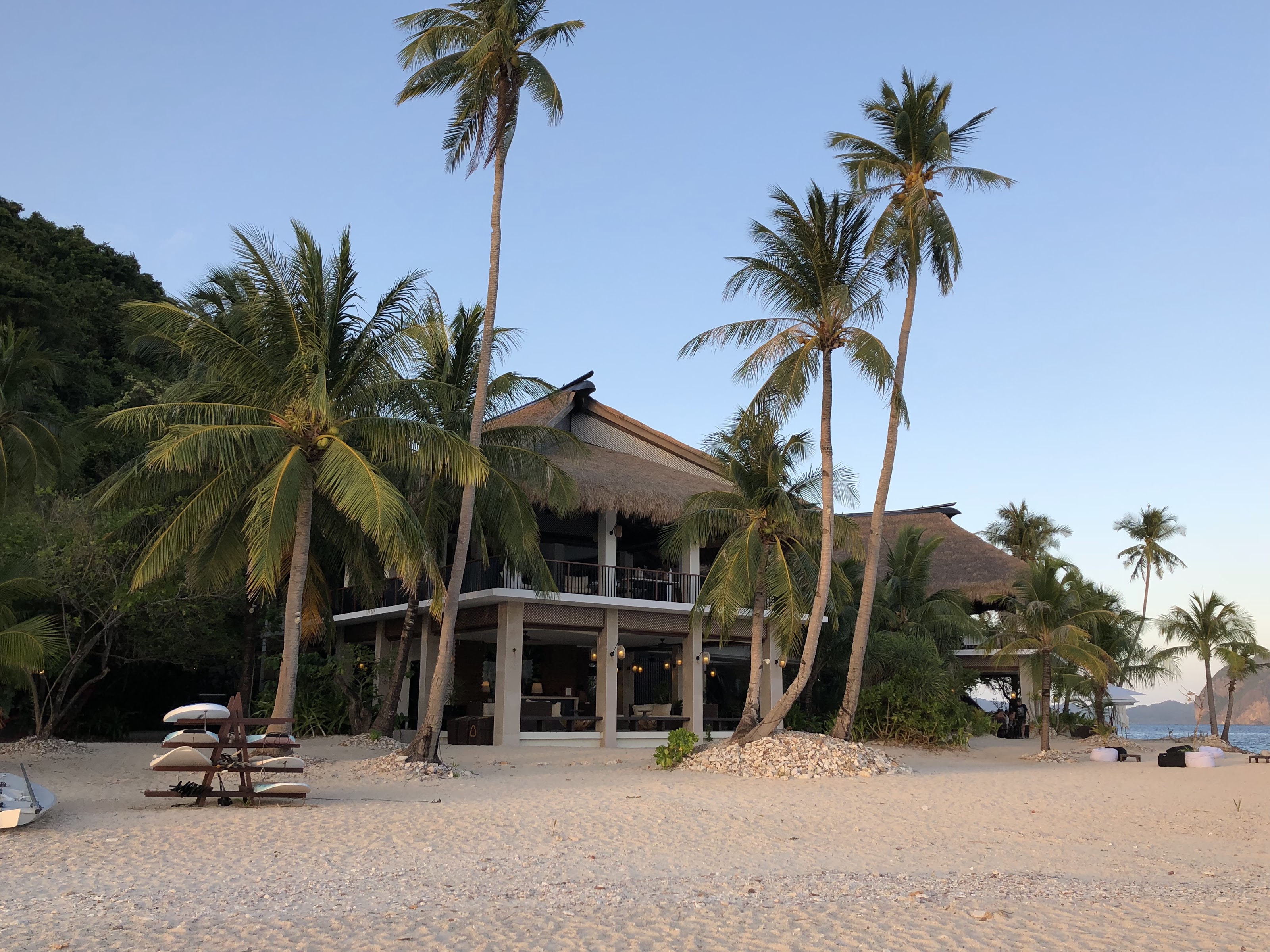 Pangulasian Island 4