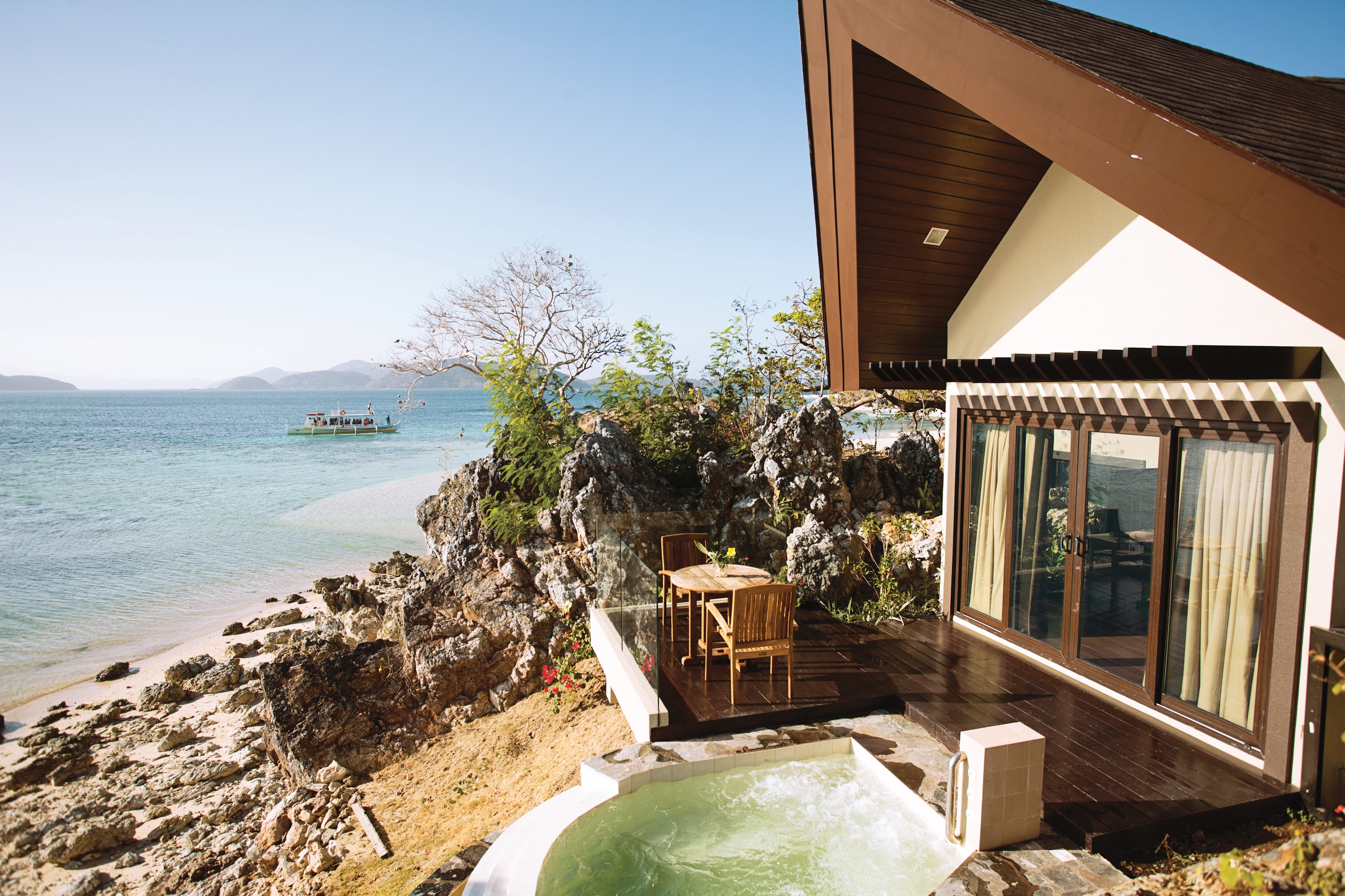 Two Seasons Coron